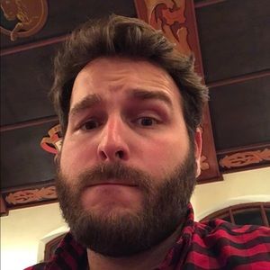 Meet your Posher, Travis